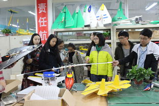 藝術與設計學院師生參觀工創(chuàng)匯 探索文化藝術交流新路徑